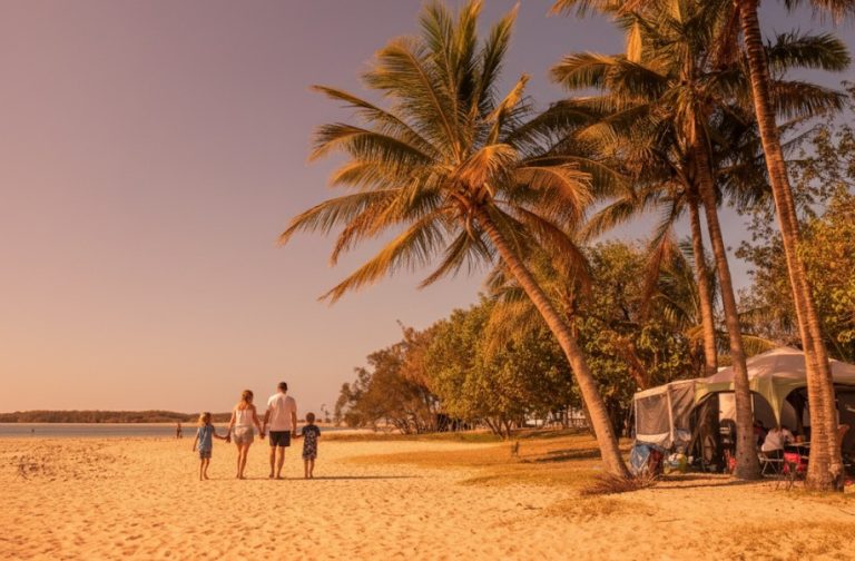 Are there any free camping spots on the Sunshine Coast?